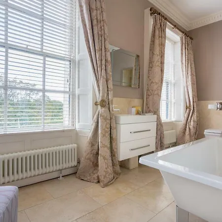 Luxury Georgian Merrion Square Apartment *