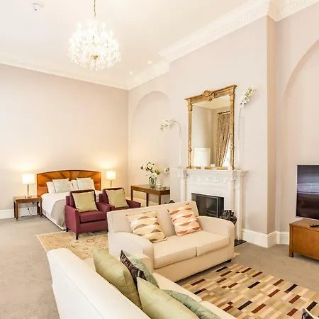 Luxury Georgian Merrion Square *